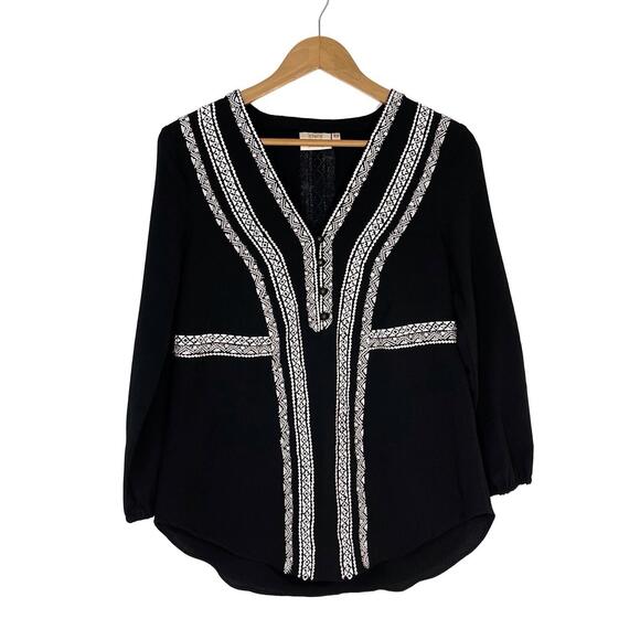 Rungolee Tops - Rungolee Women’s Size XS Black Embroidered Button Front 3/4 Sleeve Boho Top